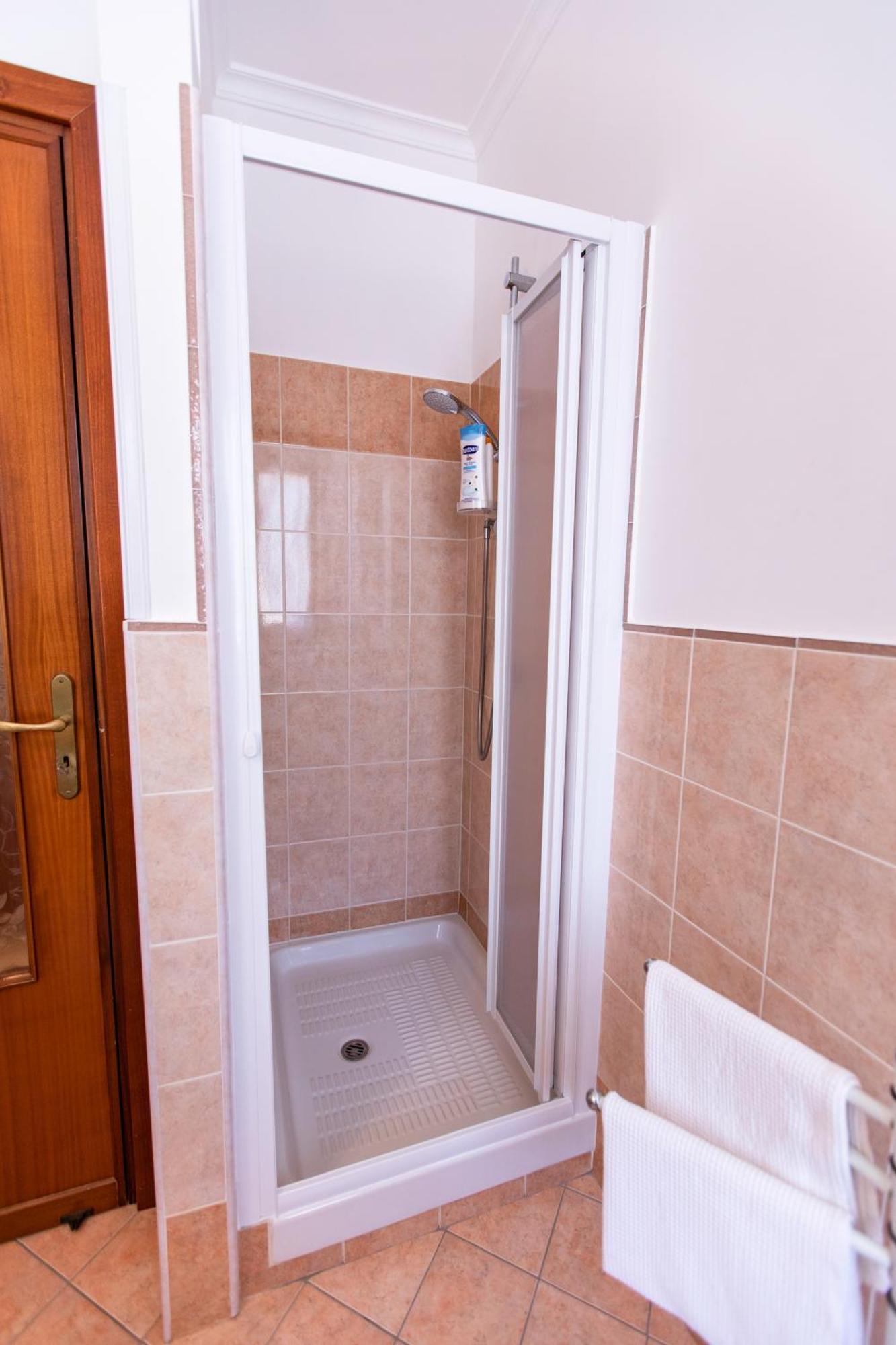 Sant'Anna Bed & Breakfast Аджерола Экстерьер фото